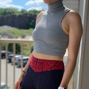 Turtleneck Croptop